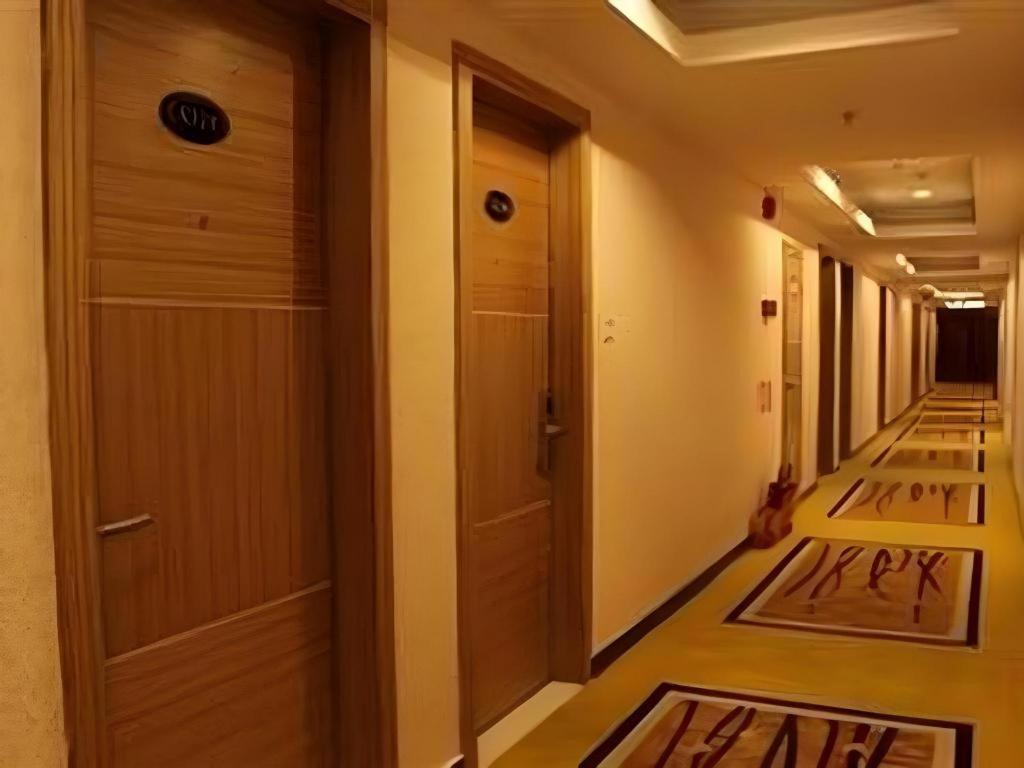 Airport Liwan Hotel Canton Extérieur photo